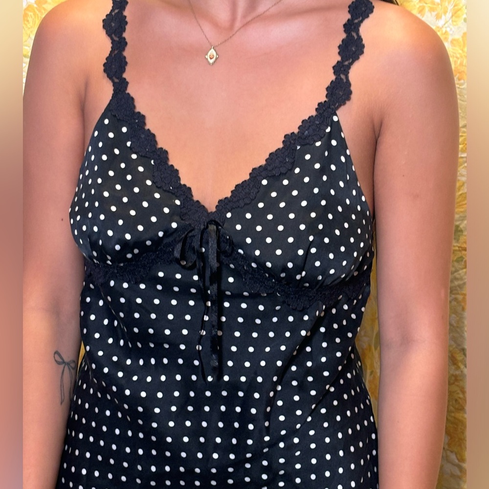 super cute polka dot tank🖤🥥
